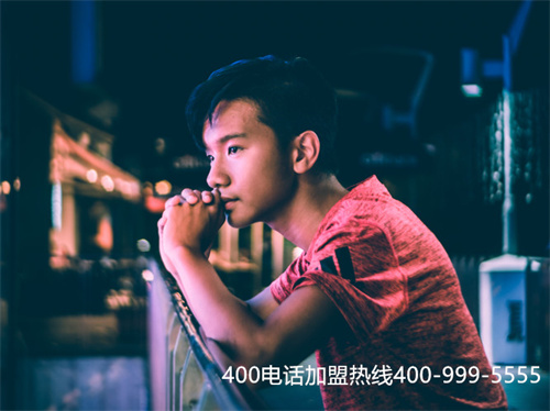 (400電話之企業(yè)差異化戰(zhàn)略)(400電話提升企業(yè)服務的意義)