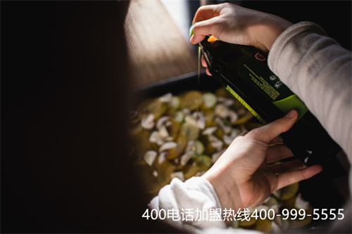 (400電話對企業(yè)的好處)(免費(fèi)400電話是在哪申請辦理的)